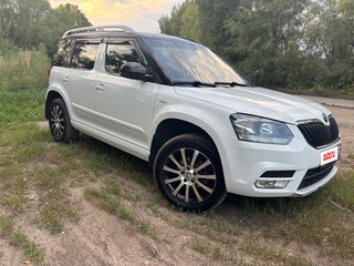 2016 Skoda Yeti I Рестайлинг, белый, 1450000 рублей, вид 2