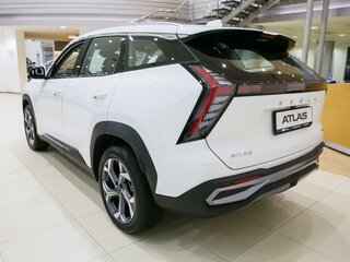 2026 Geely Atlas II, белый, 4114990 рублей, вид 2