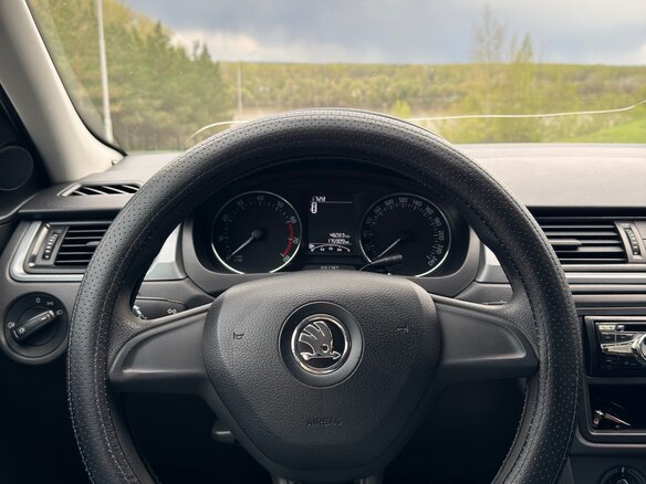 2016 Skoda Rapid I, белый, 900000 рублей - вид 13