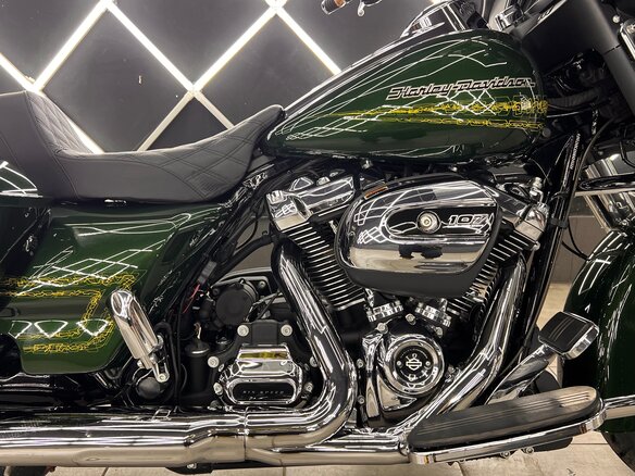 2019 Harley-Davidson Street Glide, зелёный, 2150000 рублей - вид 8