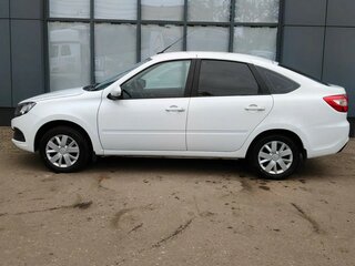 2022 Lada (ВАЗ) Granta I Рестайлинг, белый, 659000 рублей, вид 5