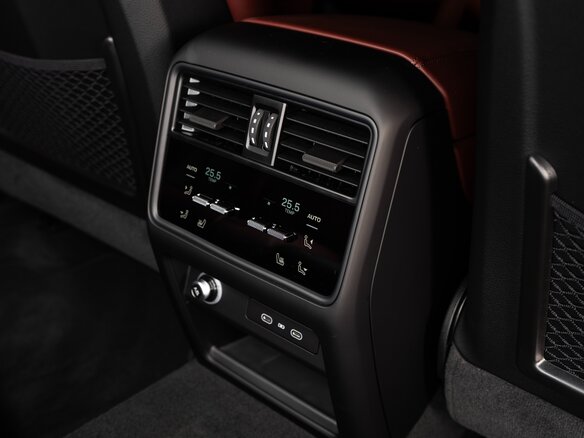 2026 Porsche Cayenne III Рестайлинг, серый - вид 33