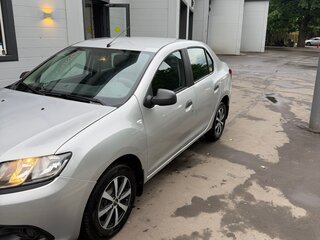 2014 Renault Logan II, серый, 490000 рублей, вид 4