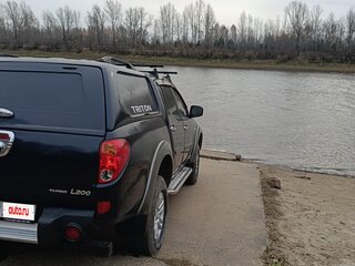 2012 Mitsubishi L200 IV, синий, 1500000 рублей, вид 3