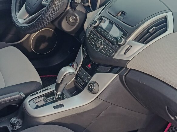 2014 Chevrolet Cruze I Рестайлинг, чёрный, 635000 рублей - вид 4