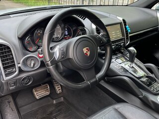 2010 Porsche Cayenne S II (958), серебристый, 2050000 рублей, вид 5