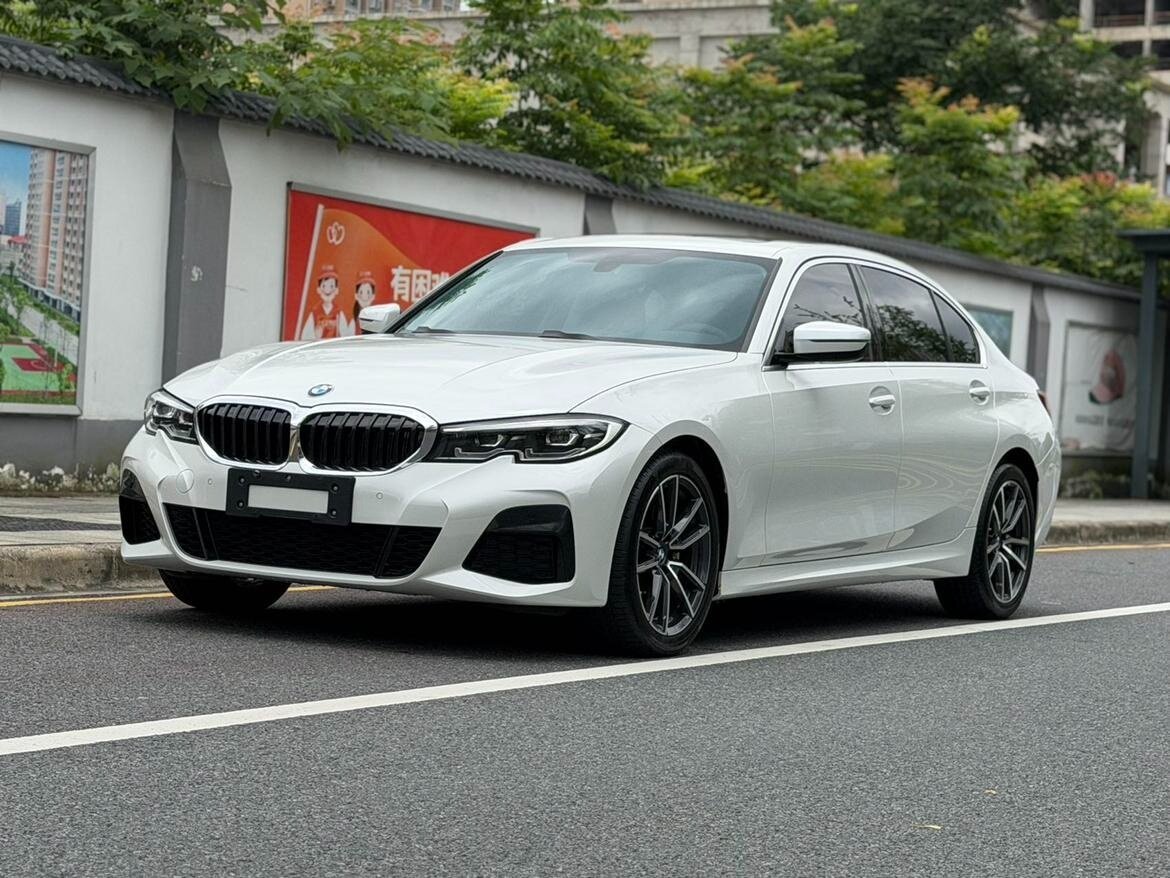 Открыть фотографии: BMW 3 серии VII (G2x)
