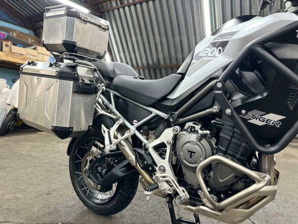 2023 Triumph Tiger 1200, белый, 1690000 рублей - вид 31