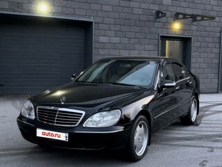 1999 Mercedes-Benz S-Класс 500 IV (W220), чёрный, 1500000 рублей, вид 1