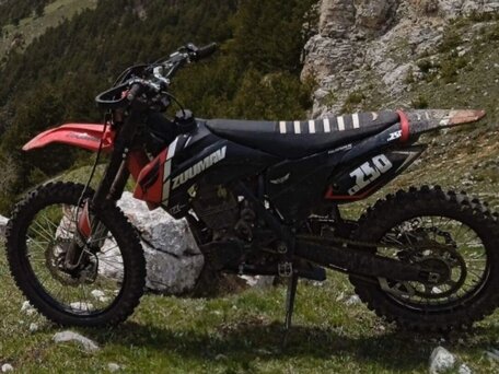 2022 Zuumav CR 250 CB, красный, 149000 рублей, вид 1