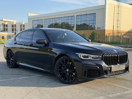 BMW 7 серии VI (G11/G12)