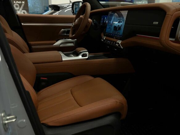 2025 Changan Deepal G318 I, серый, 6090000 рублей - вид 24