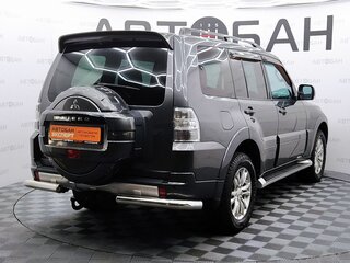 2012 Mitsubishi Pajero IV Рестайлинг 1, серый, 2227000 рублей, вид 3