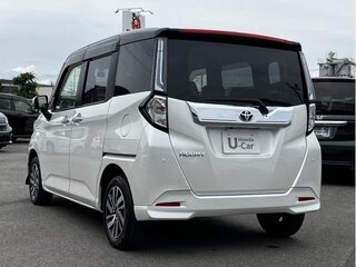 2023 Toyota Roomy I Рестайлинг, белый, 900000 рублей, вид 5