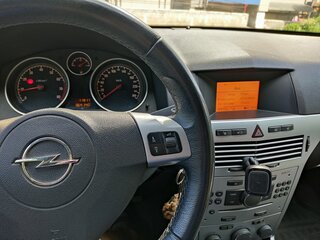 2012 Opel Astra H Рестайлинг, чёрный, 600000 рублей, вид 3