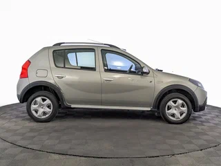 2012 Renault Sandero Stepway I, бежевый, 675000 рублей, вид 4
