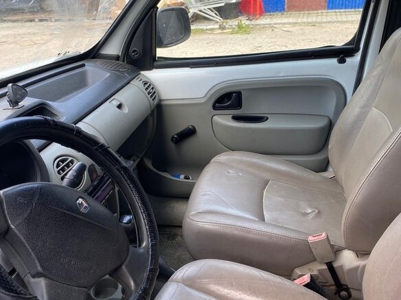2006 Renault Kangoo, белый, 180000 рублей - вид 10