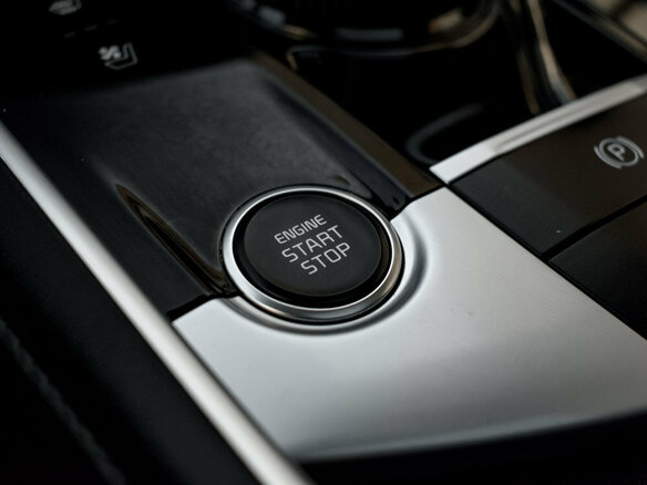 2024 Kia Sportage V, чёрный, 3620000 рублей - вид 25