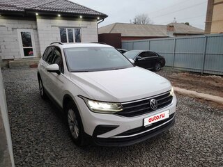 2021 Volkswagen Tiguan II Рестайлинг, белый, 2400000 рублей, вид 3