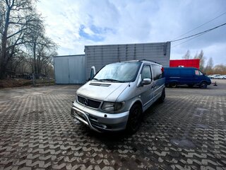 1997 Mercedes-Benz V-Класс 230 I (W638), серебристый, 800000 рублей, вид 1