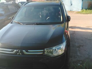 2012 Mitsubishi Outlander III, чёрный, 1330000 рублей, вид 4