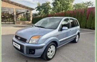 2007 Ford Fusion I Рестайлинг, серебристый, 550000 рублей, вид 1