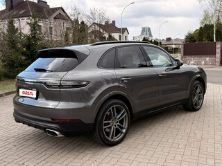 2020 Porsche Cayenne III, серый, 6100000 рублей, вид 4