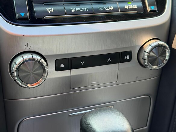 2015 Toyota Land Cruiser 200 Series Рестайлинг 2, чёрный, 4599000 рублей - вид 28