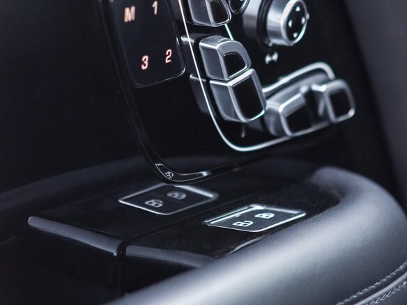 2021 Land Rover Range Rover Long IV Рестайлинг, чёрный, 9999999 рублей - вид 28