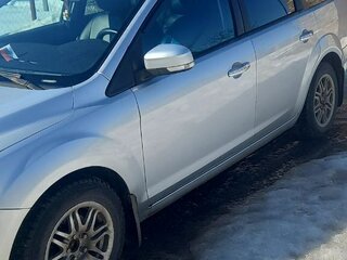 2009 Ford Focus II Рестайлинг, серебристый, 590000 рублей, вид 5