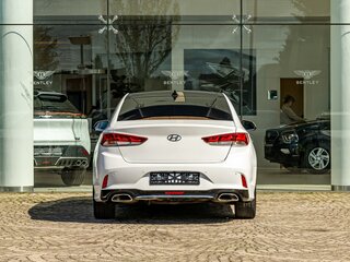 2018 Hyundai Sonata VII (LF) Рестайлинг, белый, 1545000 рублей, вид 5