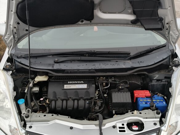 2011 Honda Fit Hybrid II, серый, 850000 рублей - вид 14