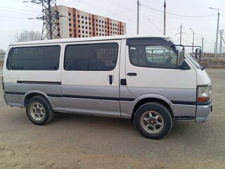 2003 Toyota HiAce H100, белый, 700000 рублей, вид 4