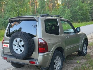 2003 Mitsubishi Pajero III Рестайлинг, золотистый, 750000 рублей, вид 5