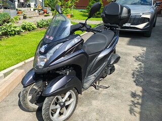 2014 Yamaha Tricity, серебристый, 250000 рублей, вид 2