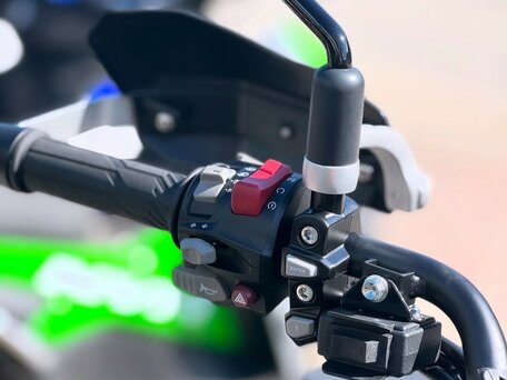 2024 QJMotor SFA 1000, серый, 981000 рублей, вид 5