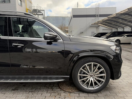 2025 Mercedes-Benz GLS 450 d II (X167) Рестайлинг, серый, 15200000 рублей, вид 5