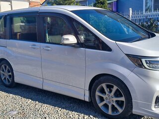 2019 Honda Stepwgn Spada V Рестайлинг, белый, 2300000 рублей, вид 4