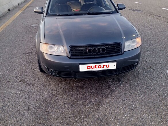2001 Audi A4 II (B6), серый, 599000 рублей