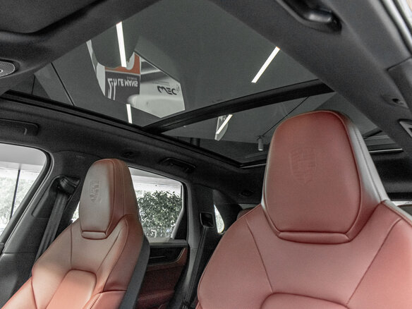 2026 Porsche Cayenne III Рестайлинг, красный, 19950000 рублей - вид 24