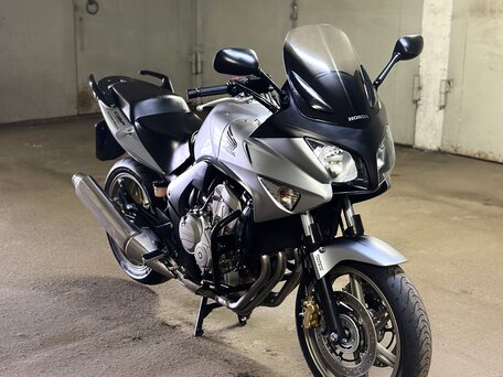 2009 Honda CBF 600, серый, 550000 рублей, вид 1