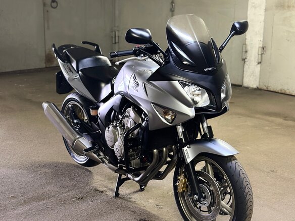 2009 Honda CBF 600, серый, 550000 рублей