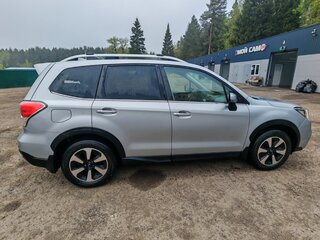 2018 Subaru Forester IV Рестайлинг 2, серебристый, 1850000 рублей, вид 2