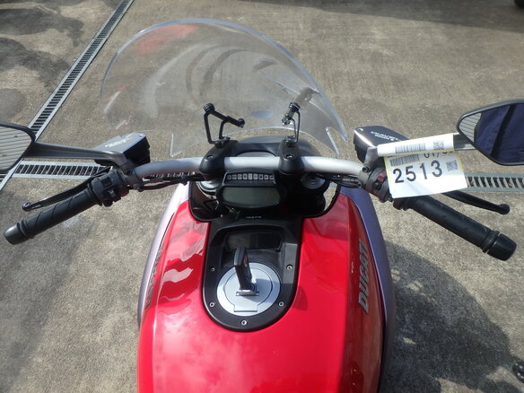 2011 Ducati Diavel, красный, 900000 рублей - вид 17