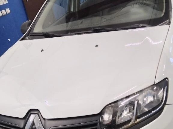 2015 Renault Sandero II, белый, 450000 рублей