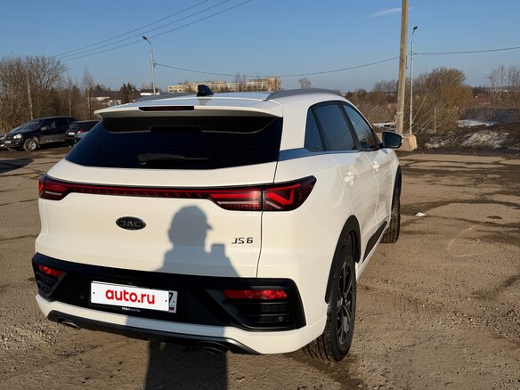 2022 JAC JS6, белый - вид 1