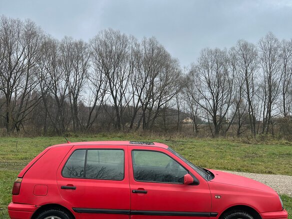 1996 Volkswagen Golf III, красный - вид 6