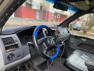 2005 Volkswagen Caravelle T5, бежевый, 950000 рублей, вид 5
