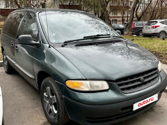 2000 Chrysler Voyager III, зелёный, 399000 рублей
