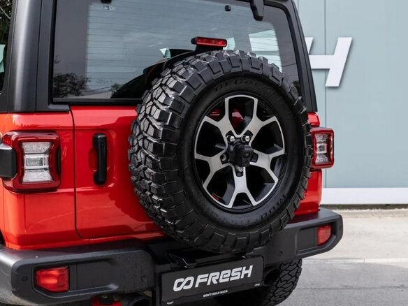 2020 Jeep Wrangler IV (JL), красный - вид 15
